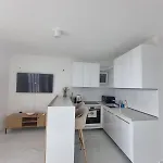 Beautiful New Palmtree Iv Apartment Vir
